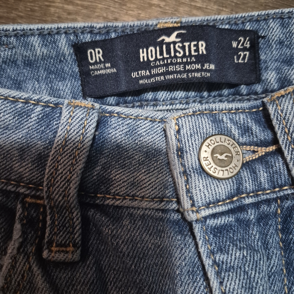 Hollister Light Blue Women's Jeans - Picture 4 of 4